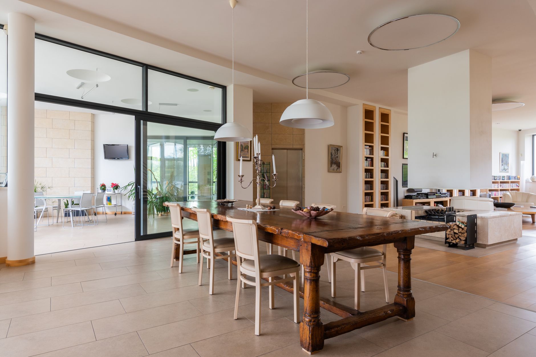 Dining Collection
